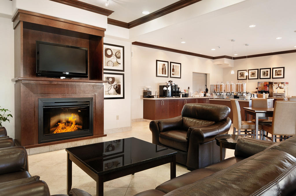 Canalta Hotel Tisdale Extérieur photo