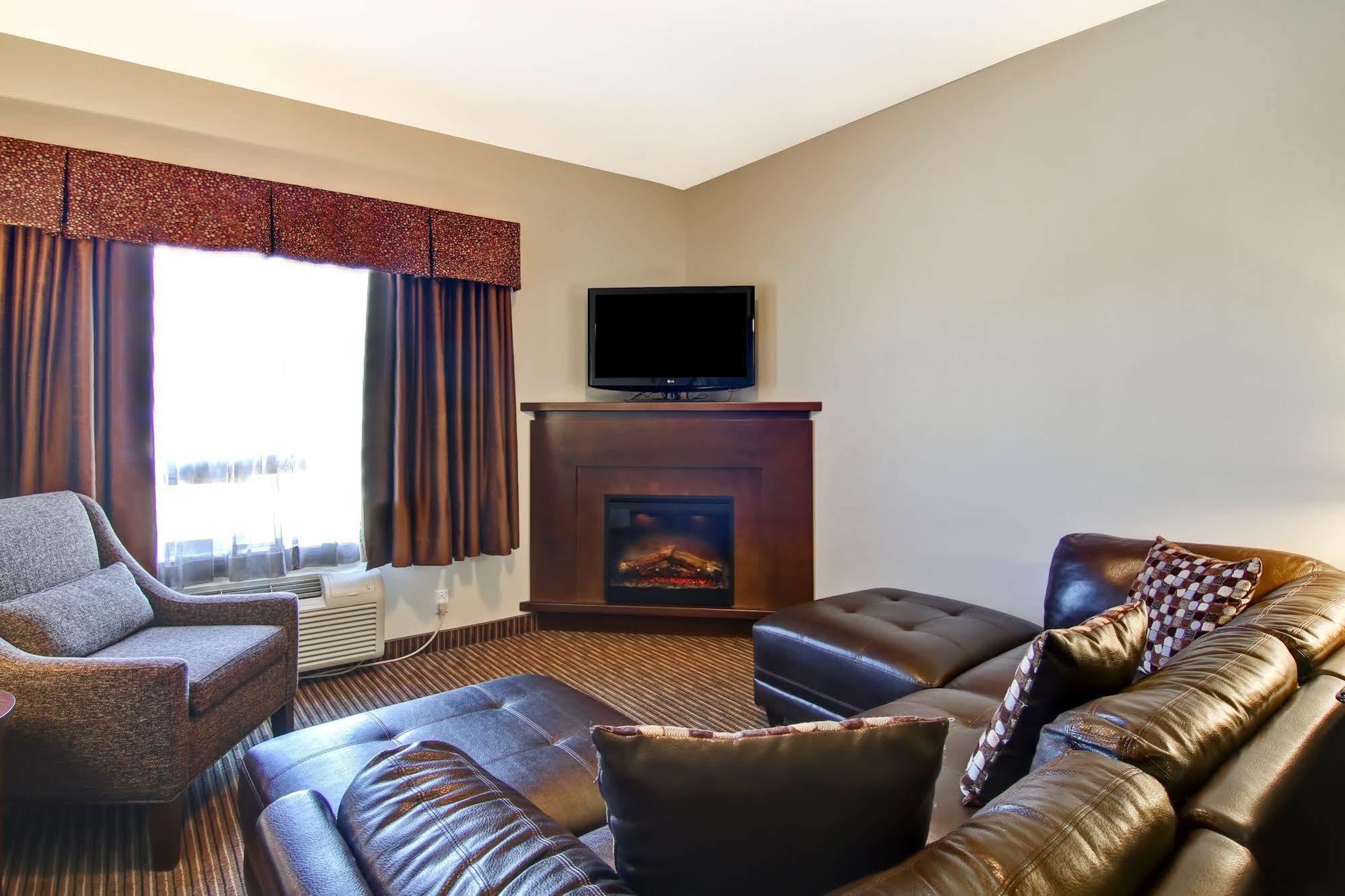 Canalta Hotel Tisdale Extérieur photo