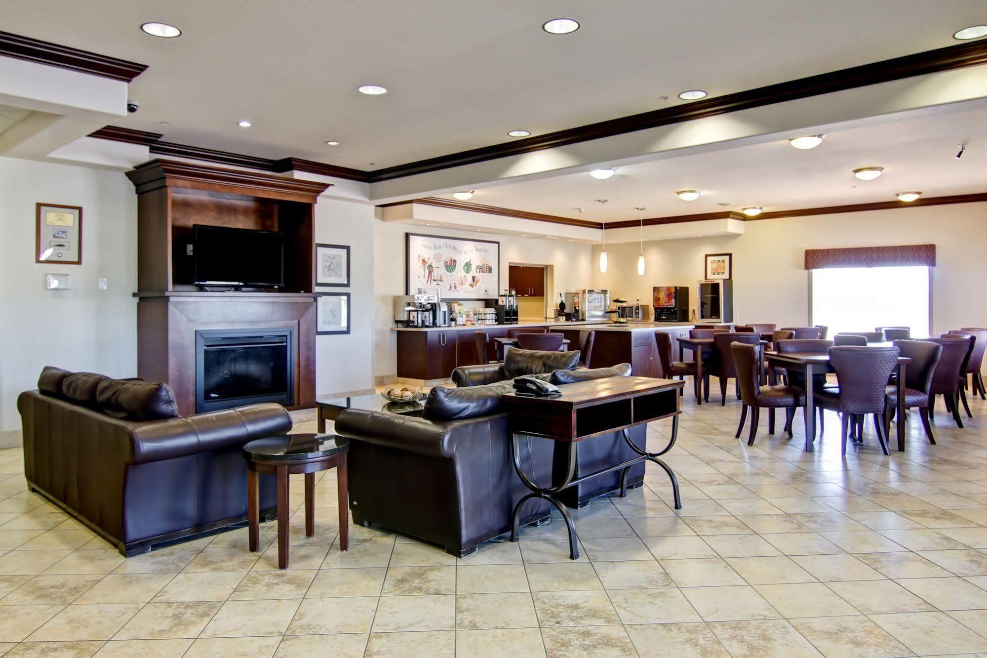 Canalta Hotel Tisdale Extérieur photo